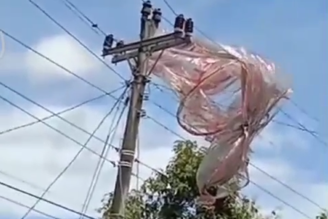 Viral Tiga Balon Udara di Gunungkidul Jatuh, Sempat Bikin Mati Listrik