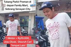 Viral Tukang Parkir di Kawasan Senayan Jakarta Patok Harga Rp 10 Ribu per Motor yang Negur Malah Diusir!	