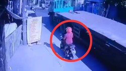 Viral Wanita Petugas Kebersihan Jalan di Makassar Dilecehkan Saat Bekerja