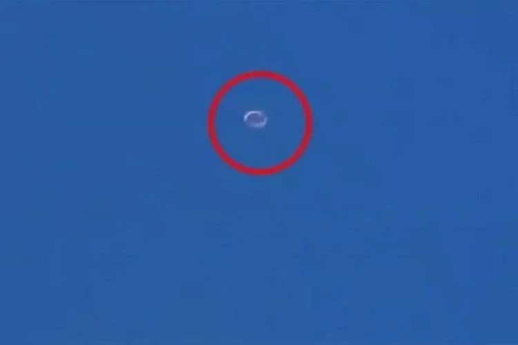 Warga Ngaku Lihat Penampakan UFO di Langit Pasuruan, TNI AU Akan Cek